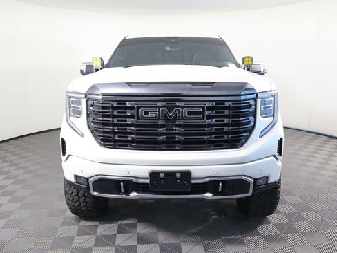 Used 2022 GMC Sierra 1500 Denali Ultimate image 2
