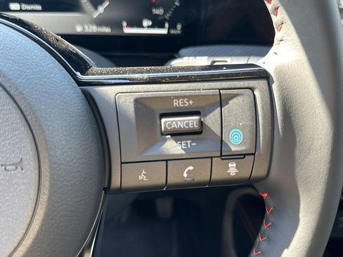 New 2025 Nissan Kicks SR image 25