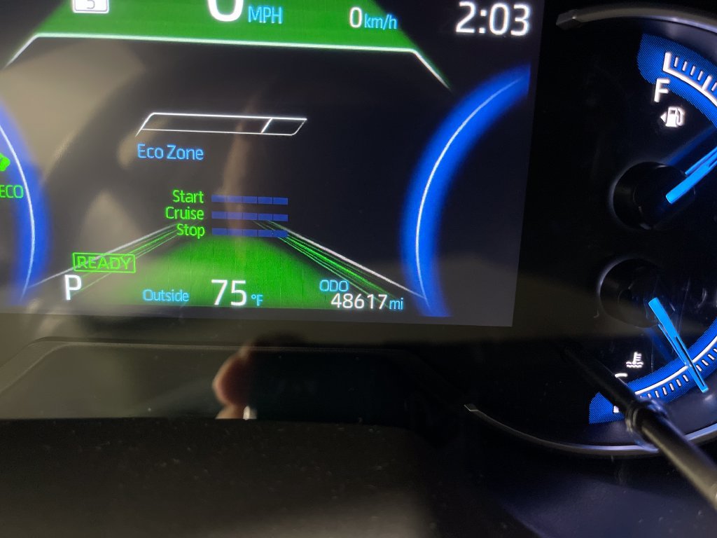 Certified 2025 Toyota RAV4 LE AWD/4WD image 19