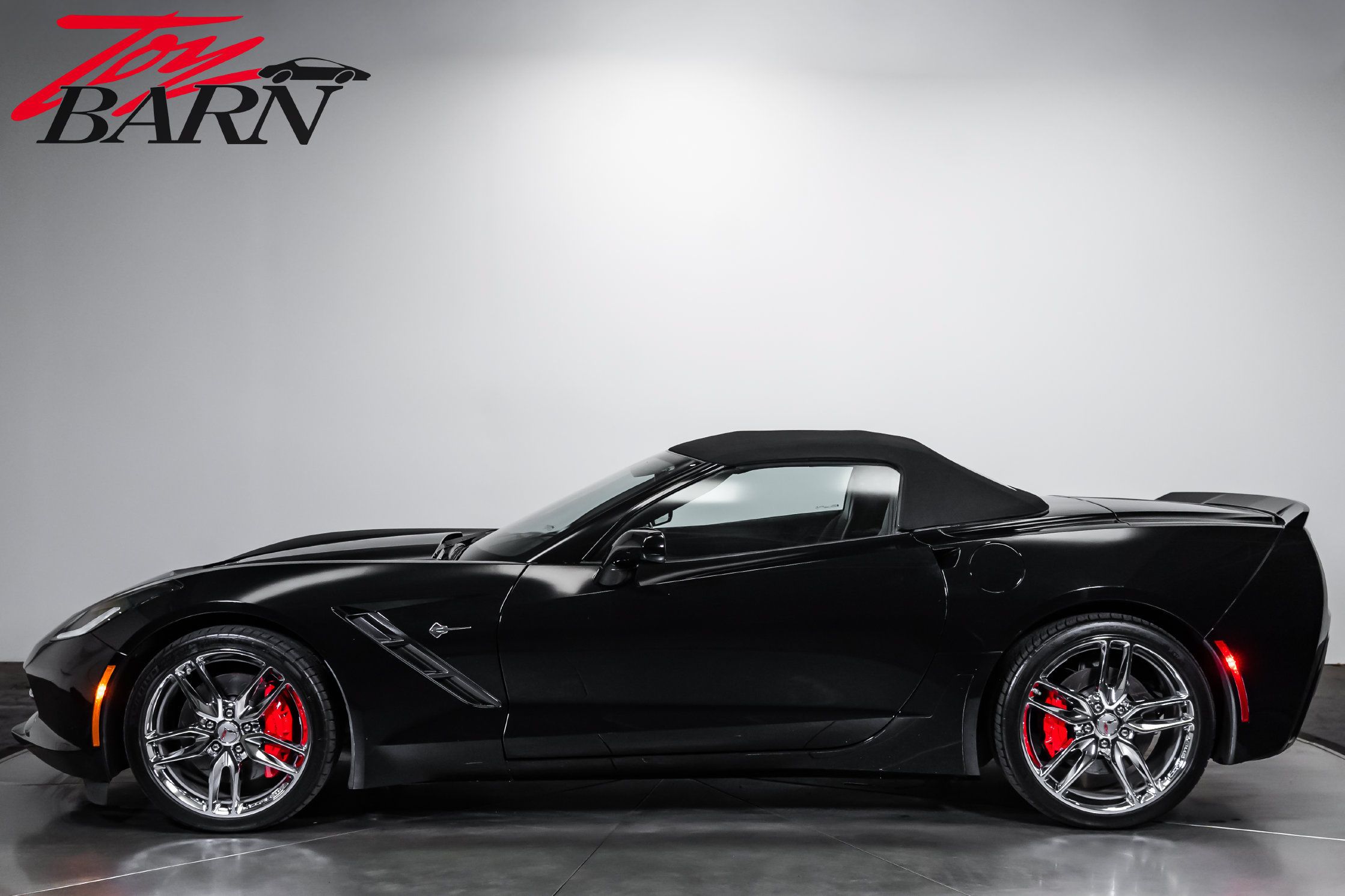 Used 2014 Chevrolet Corvette Stingray Convertible w/ 3LT Preferred Equipment Group RWD image 10