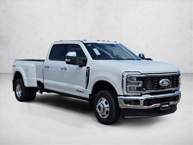 New 2027 Ford F350 King Ranch w/ Chrome Package AWD/4WD image 7