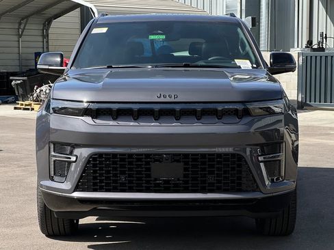 New 2026 Jeep Grand Wagoneer Limited image 9