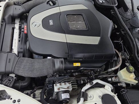 Used 2009 Mercedes-Benz SLK 300 image 25