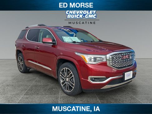 Used 2017 GMC Acadia Denali w/ Technology Package AWD/4WD image 7