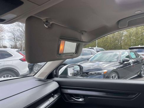 Used 2023 Honda CR-V EX image 32