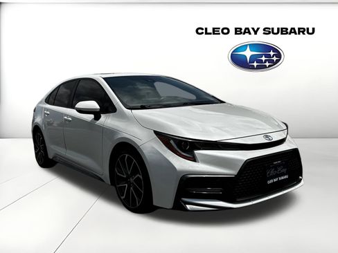 Used 2020 Toyota Corolla XSE FWD image 1