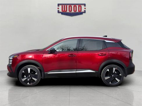 New 2026 Nissan Kicks SR image 5