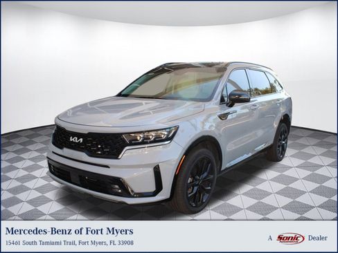 Used 2022 Kia Sorento SX image 1