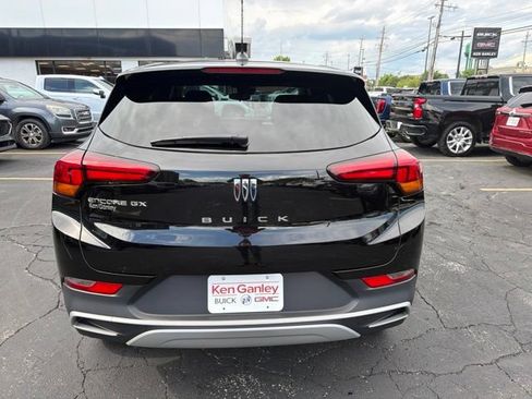 Used 2024 Buick Encore GX Preferred FWD image 5
