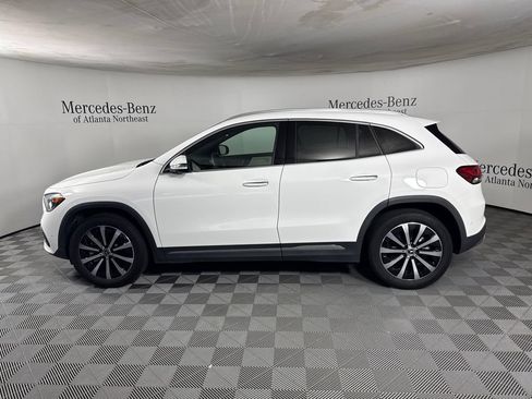 Used 2023 Mercedes-Benz GLA 250 w/ Premium Package image 4