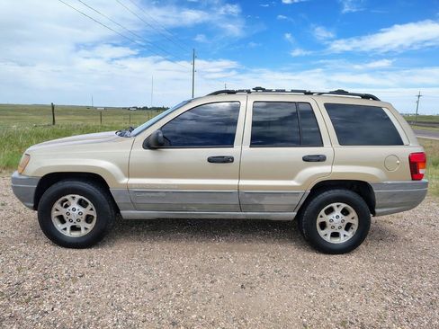 Used 1999 Jeep Grand Cherokee Laredo AWD/4WD image 2