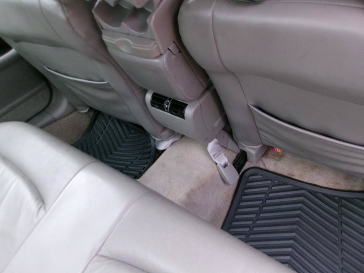 Used 2001 Buick Le Sabre Limited w/ Driver Confidence Pkg FWD image 8