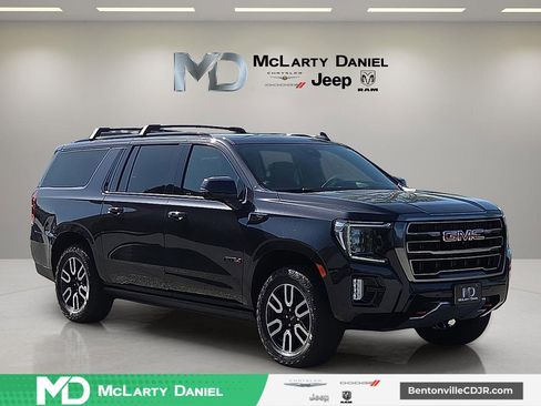 Used 2023 GMC Yukon XL AT4 w/ AT4 Premium Plus Package AWD/4WD image 1
