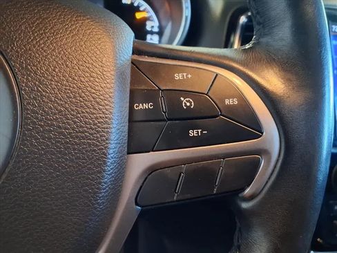 Used 2019 Jeep Grand Cherokee Limited w/ Trailer Tow Group IV image 27