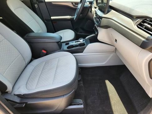Used 2024 Ford Escape Active w/ Tech Pack #1 FWD image 12