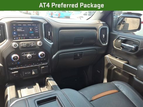Certified 2022 GMC Sierra 1500 AT4 w/ AT4 Premium Package AWD/4WD image 21
