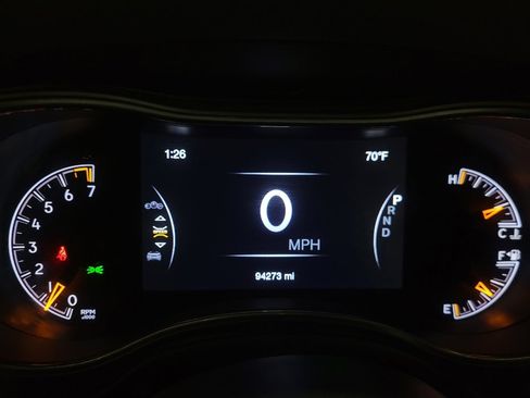 Used 2019 Jeep Grand Cherokee Limited w/ Interior Metal Package AWD/4WD image 23