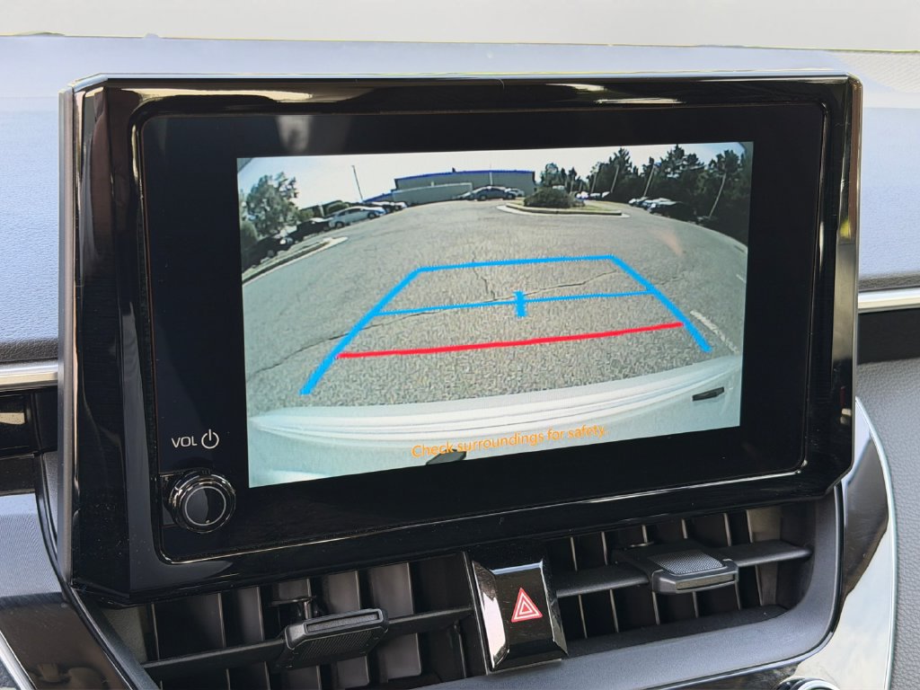 Used 2026 Toyota Corolla LE FWD image 22