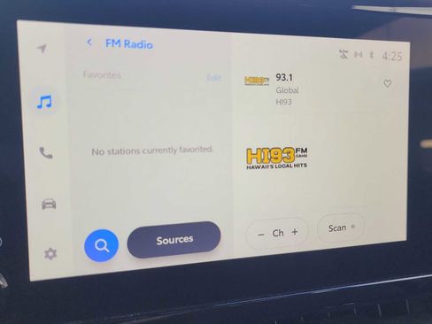 Used 2023 Toyota Corolla LE image 18