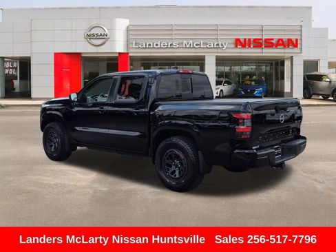 Used 2024 Nissan Frontier SL w/ Technology Package AWD/4WD image 6