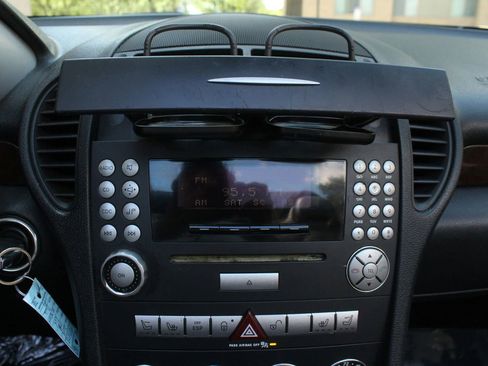 Used 2008 Mercedes-Benz SLK 350 image 22