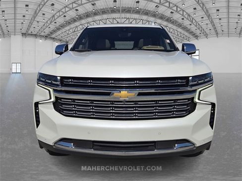 Used 2021 Chevrolet Tahoe Premier w/ Premium Package image 2