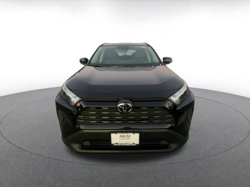 Used 2025 Toyota RAV4 XLE w/ Weather Package image 4