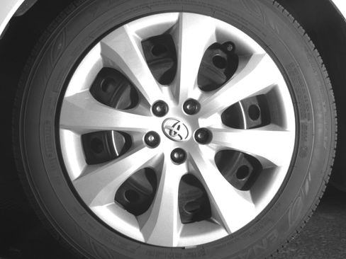 Used 2025 Toyota Corolla LE FWD image 15