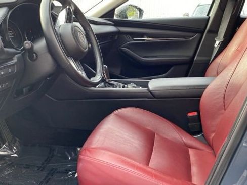 Used 2024 MAZDA MAZDA3 s image 11