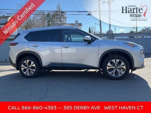 Certified 2023 Nissan Rogue SV w/ SV Premium B Package AWD/4WD image 5