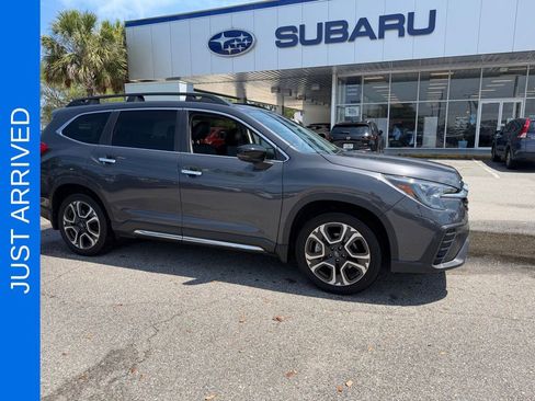 Used 2024 Subaru Ascent Touring AWD/4WD image 1