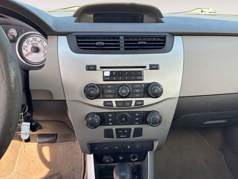 Used 2011 Ford Focus S FWD image 35