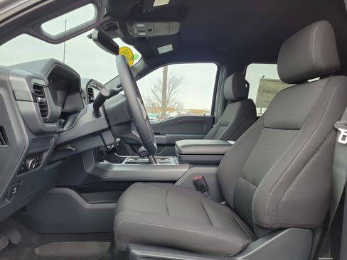 New 2025 Ford F150 XLT w/ Equipment Group 302A MID image 18