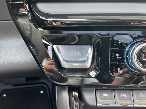 New 2026 GMC Sierra 1500 AT4X image 17