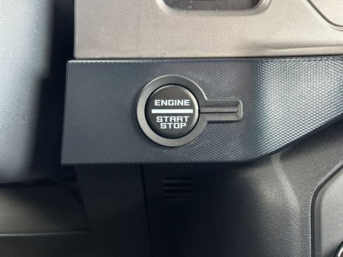 Used 2023 Ford Bronco Outer Banks image 35