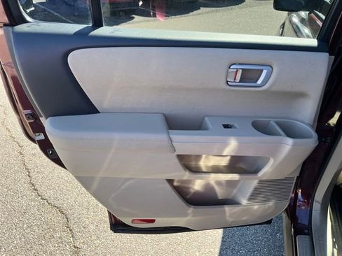 Used 2012 Honda Pilot EX image 15