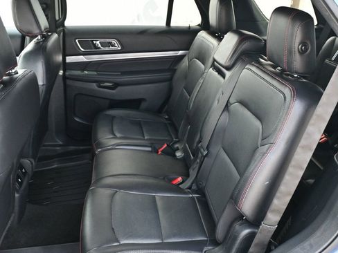 Used 2019 Ford Explorer Sport w/ Equipment Group 401A image 15