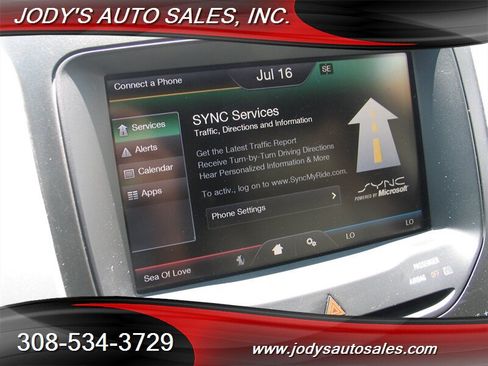 Used 2013 Ford Explorer XLT AWD/4WD image 16
