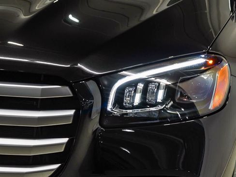 Certified 2026 Mercedes-Benz GLS 450 4MATIC image 7