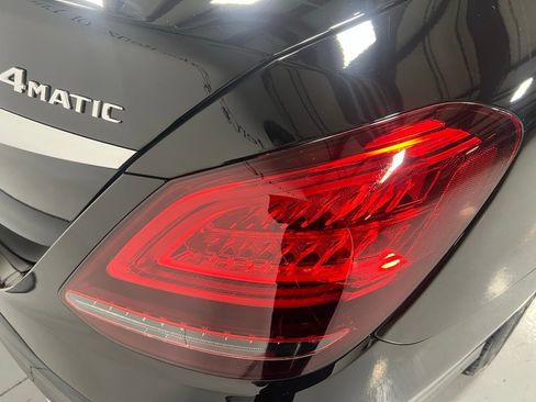 Used 2020 Mercedes-Benz C 300 4MATIC Sedan image 12