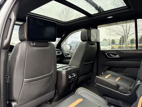 Used 2021 GMC Yukon AT4 w/ AT4 Premium Package image 13