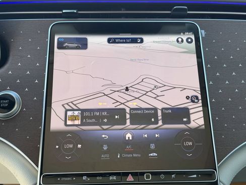 New 2026 Mercedes-Benz EQE 320 4MATIC SUV image 25