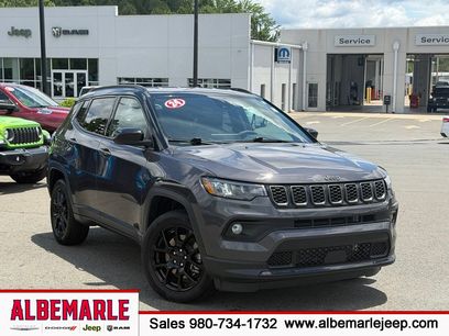 Used 2024 Jeep Compass Latitude w/ Convenience Group