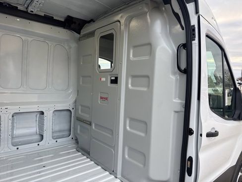 New 2026 Ford Transit 250 148 Medium Roof image 16