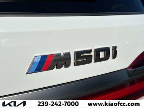 Used 2020 BMW X7 M50i w/ Executive Package AWD/4WD image 10