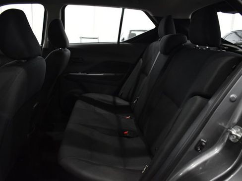 Used 2024 Nissan Kicks S image 29