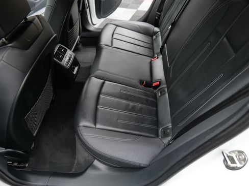 Used 2022 Audi A4 2.0T Premium image 44