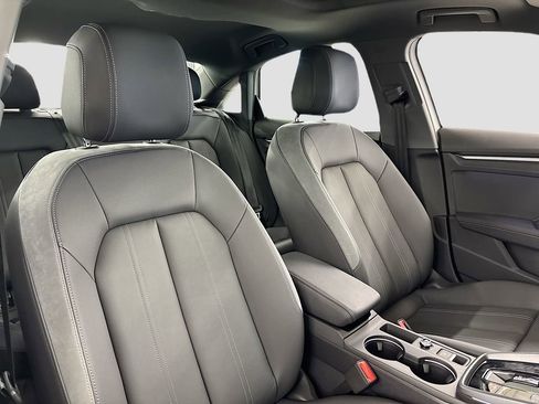 Used 2025 Audi A3 2.0T Premium w/ Convenience Package image 15