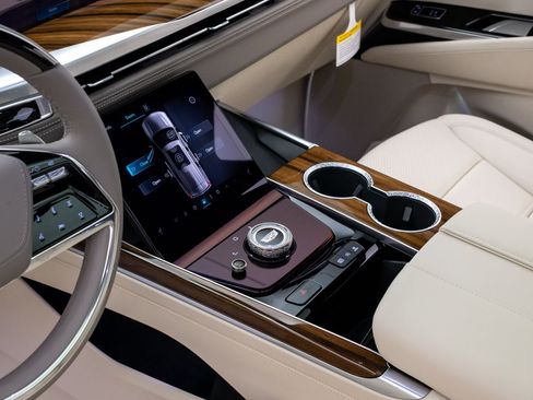 New 2026 Cadillac Escalade Platinum Sport w/ LPO, ONYX Package image 12