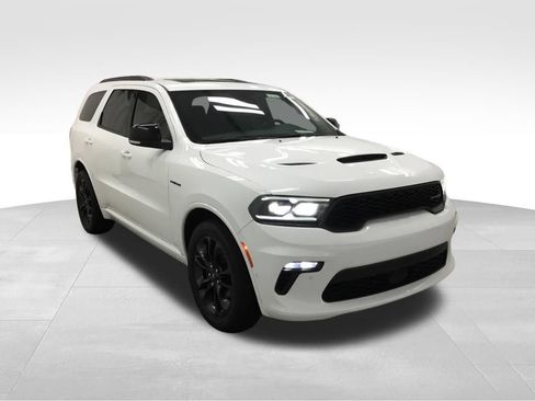 Used 2021 Dodge Durango R/T w/ Trailer Tow Group IV AWD/4WD image 3